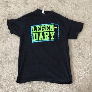 Black short sleeve shirt